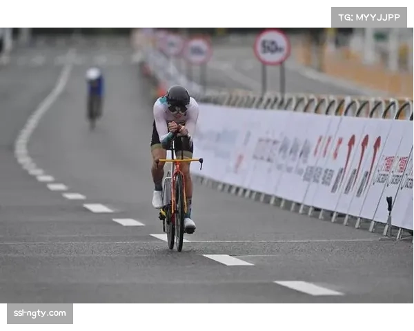 苗城硕雨中逆转夺全运会公路个人计时赛冠军，山东队展现韧性